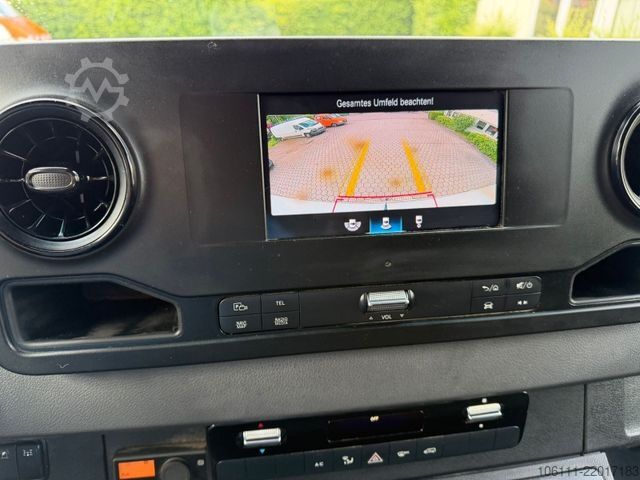 Dodávka MERCEDES-BENZ Sprinter 516 CDI Kasten Hochdach