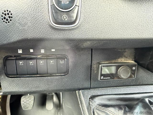 Furgone MERCEDES-BENZ Sprinter 516 CDI Kasten Hochdach
