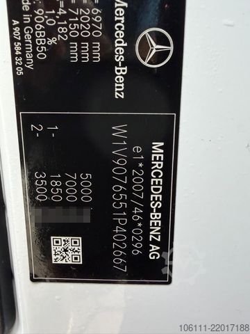 Kombi s visokim krovom MERCEDES-BENZ Sprinter III Kasten 516 CDI RWD