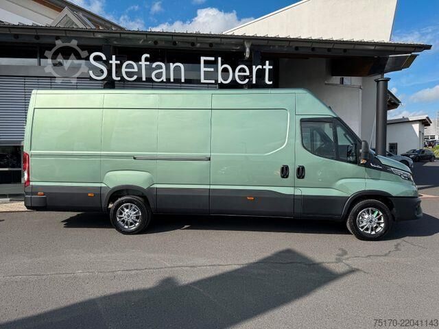 Kombi med högt tak Iveco Daily 35S18 HA8 3.0L *R4.100mm*Automatik*AHK*LED