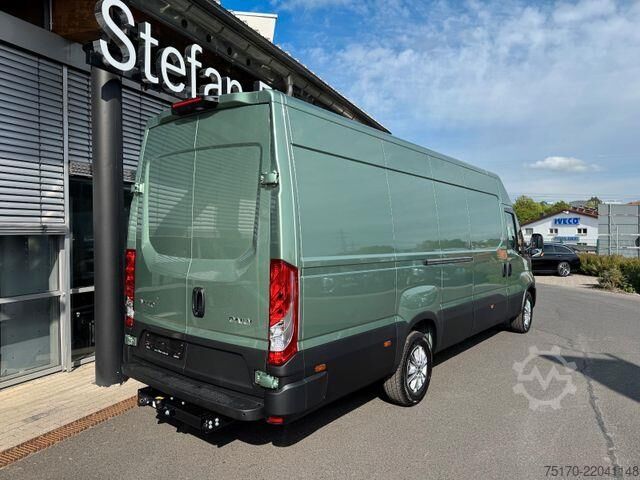 Kombi med högt tak Iveco Daily 35S18 HA8 3.0L *R4.100mm*Automatik*AHK*LED