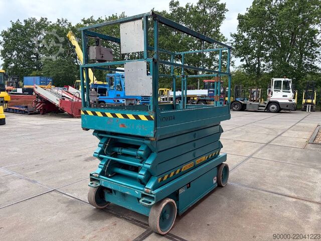 Scissor lift SkyJack SJ 4632 11,70m Schaarhoogwerker/scissor lift