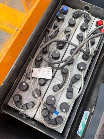 Stacker Jungheinrich EJC 216