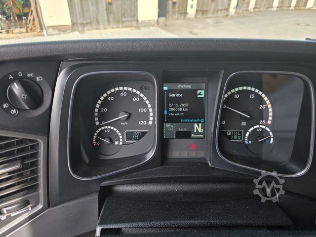Đầu kéo dung tích lớn MERCEDES-BENZ 1845 Lowliner, Retarder, 2 Tanks, Hubsattelkuppl
