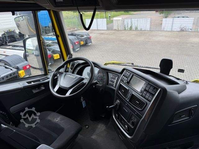 Đầu kéo tiêu chuẩn IVECO Stralis 570 AS440S57 T/P Kipphydraulik Intarder