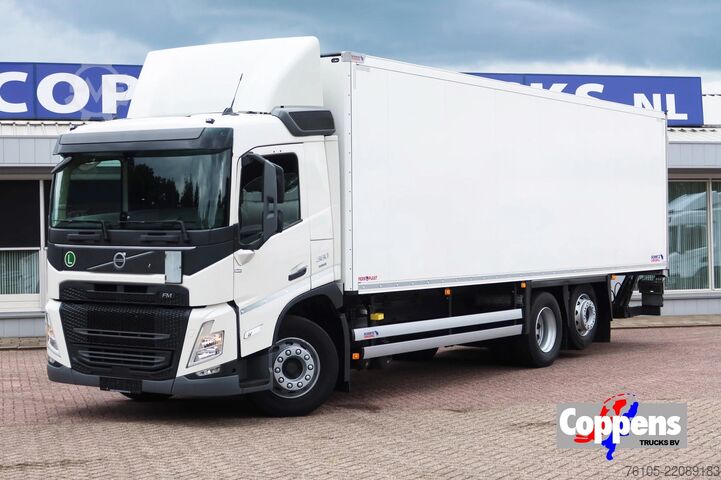 Walizka Volvo FM 380 6x2 Geisoleerde bakwagen +Klep 2.000 kg ...