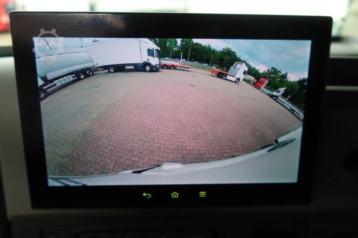 Walizka Volvo FM 380 6x2 Geisoleerde bakwagen +Klep 2.000 kg ...