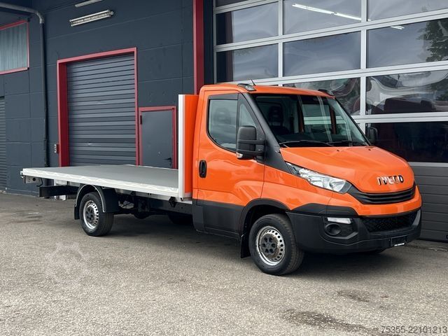 Xe bán tải van IVECO Daily 35S14A Hi-Matic Klima 4,35m Wartungvertrag