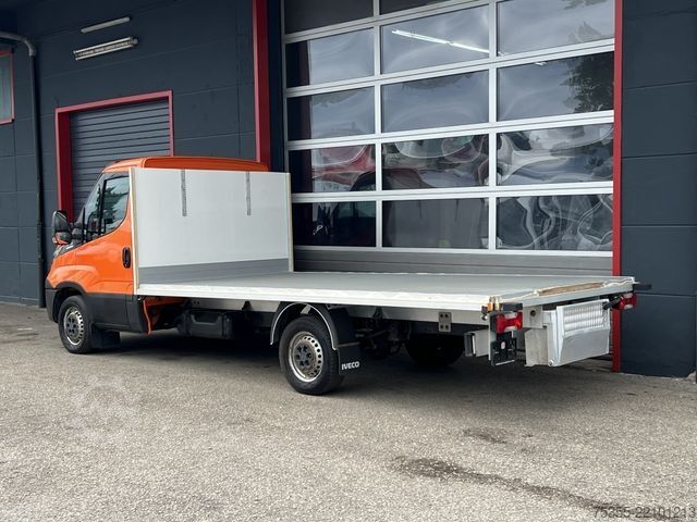 Xe bán tải van IVECO Daily 35S14A Hi-Matic Klima 4,35m Wartungvertrag