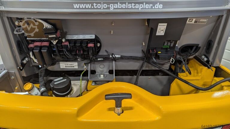 Electric 3-wheel forklift Jungheinrich EFG 218 G160-310ZZ