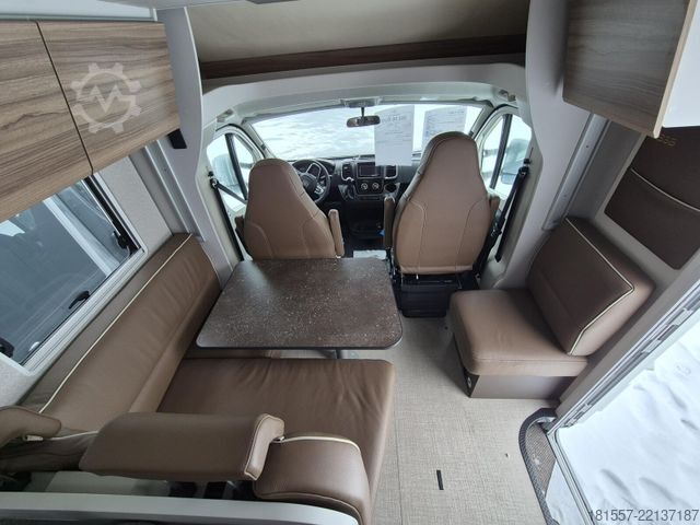 Camper semi-terintegrasi BÜRSTNER B66 TD IT 690 G Hubbett / Automatik / Leder Choc