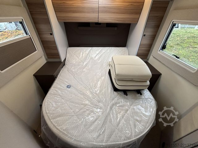 Camper semi-terintegrasi BÜRSTNER B66 TD IT 732 Halbjahreswagen, Automatik, SAT/TV