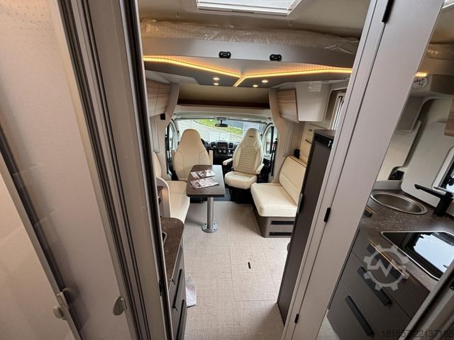 Camper semi-terintegrasi BÜRSTNER B66 TD IT 732 Halbjahreswagen, Automatik, SAT/TV