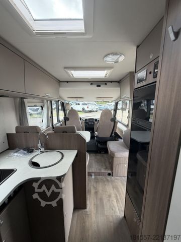 Camper terintegrasi CARADO pro+ I 447 Klima, Automatik, Markise, SAT/TV