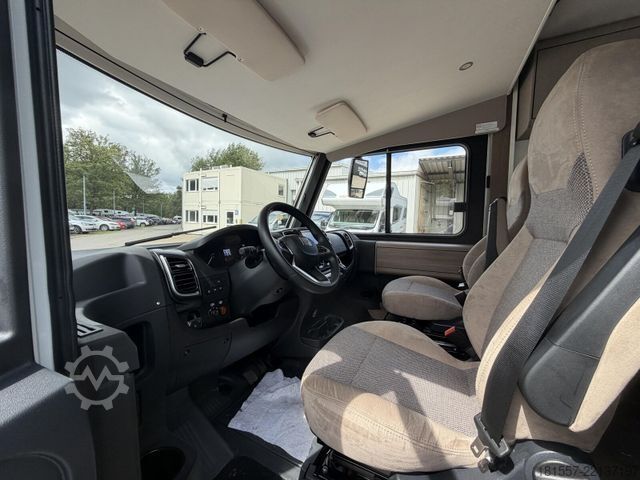 Camper terintegrasi CARADO pro+ I 447 Klima, Automatik, Markise, SAT/TV