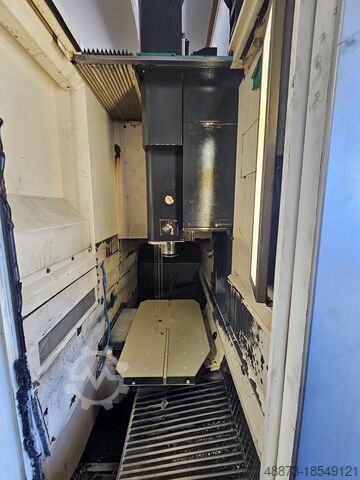 κέντρο κατεργασίας Deckel Maho DMC 635 V