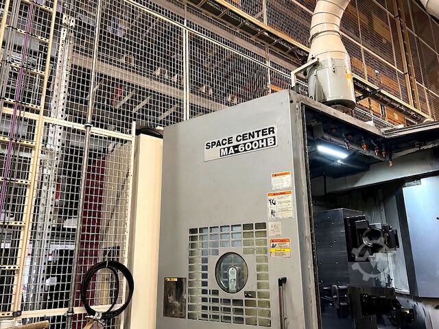 Centru de prelucrare orizontal OKUMA MA-600HB