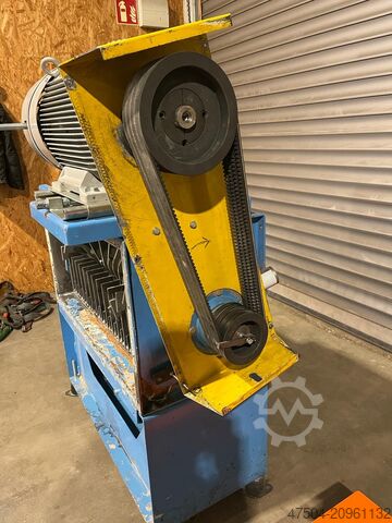 Máy hủy trục đơn Höcker PHSS 40/110