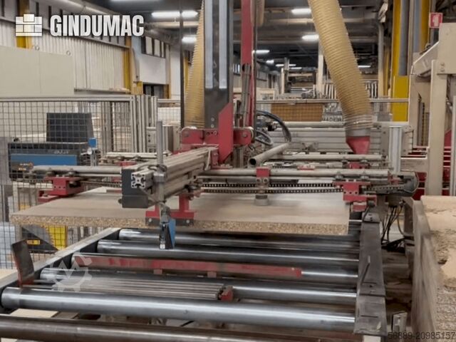 WILD Door leaf press line WILD Door leaf press line