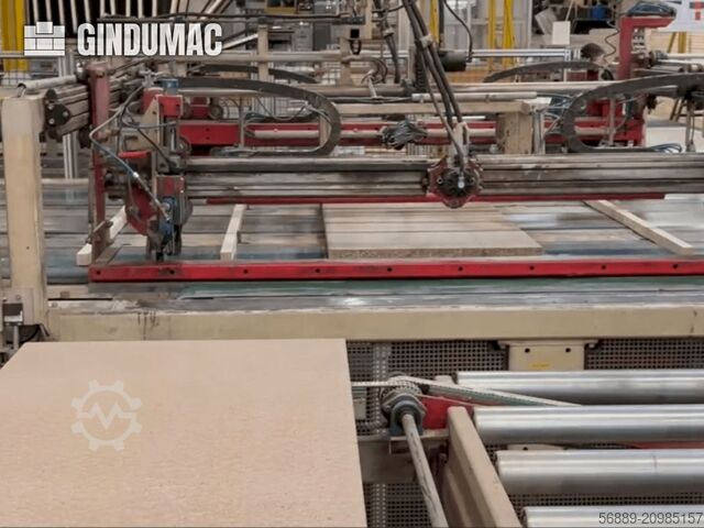 WILD Door leaf press line WILD Door leaf press line