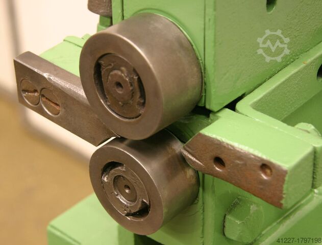 Beading machine unbekannt Ausladung 50 mm