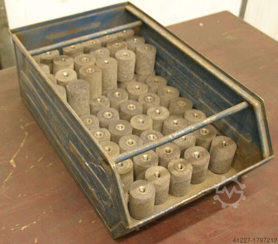 Slibesten, 74 stk. unbekannt Rund 50 x 65 mm