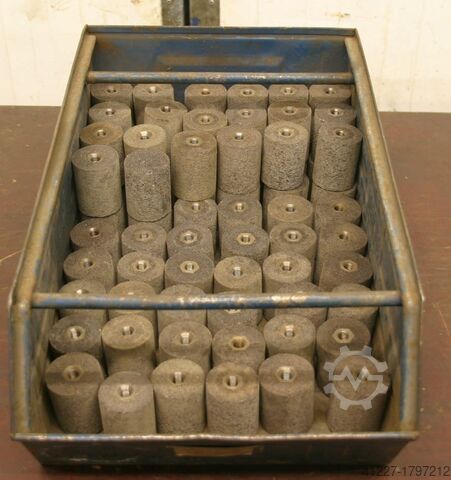 Slibesten, 74 stk. unbekannt Rund 50 x 65 mm