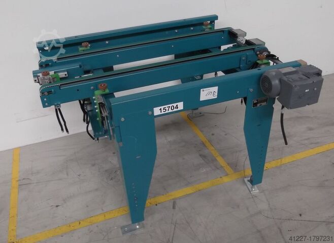 Convoyeur à bande Grenzebach mit Zentriereinheit