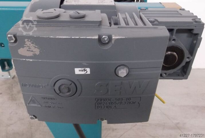 Convoyeur à bande Grenzebach mit Zentriereinheit