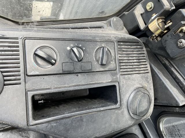 Električni viljuškar na 4 kotača Linde E40H-01/600