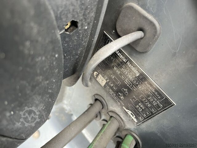 Električni viljuškar na 3 točka Linde E18-01