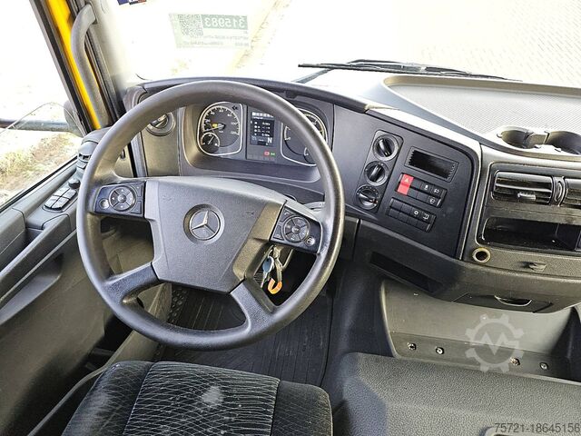 Refrigerated/frozen transport MERCEDES-BENZ ATEGO 1224 CARRIER TAILLIFT