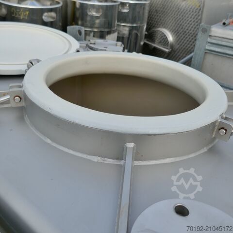 630-літровий мобільний конічний контейнер з V4A з внутрішнім покриттям Halar Stöcklin 9777