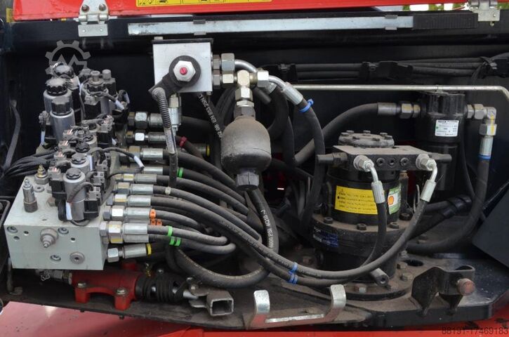 Articulated boom lift Manitou ManGo 12