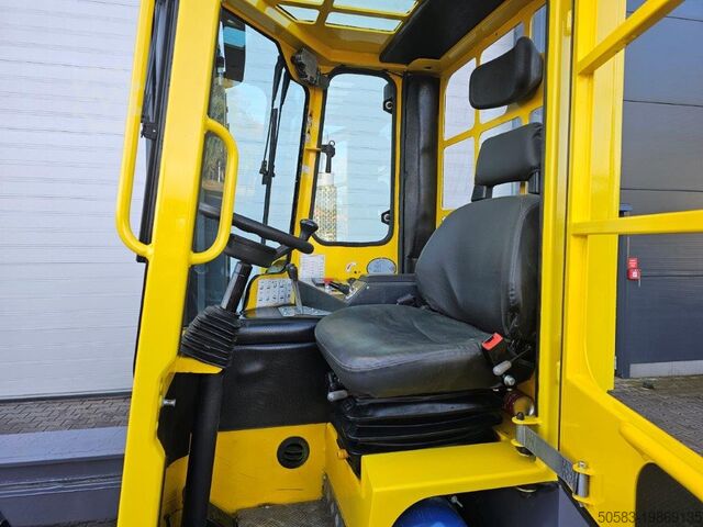 Keturių krypčių krautuvas Combilift C4000