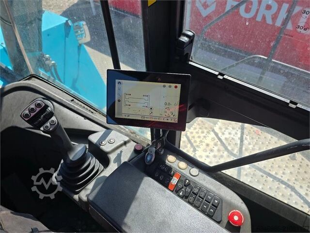 Reachstacker Konecranes SMV 4531 TC5