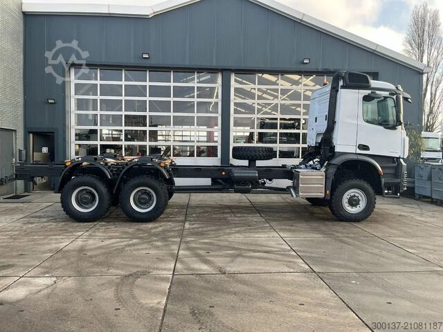 Chassis with cab Mercedes-Benz Arocs 3340 A 6x6 Chassis cabin