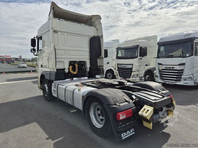 Standardni traktor DAF XF 460 FT SPACE CAB