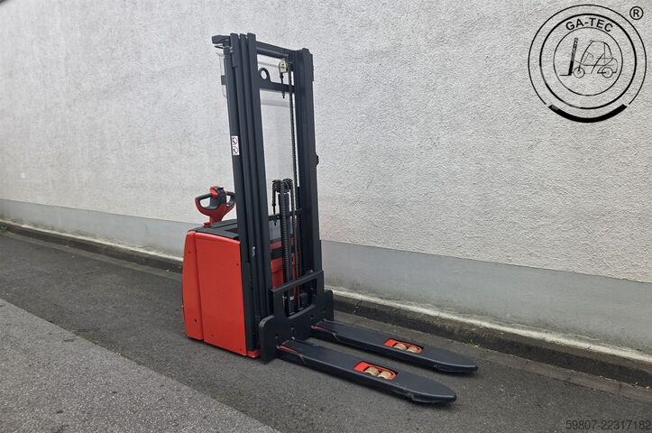 Rankinis keltuvas Linde L14