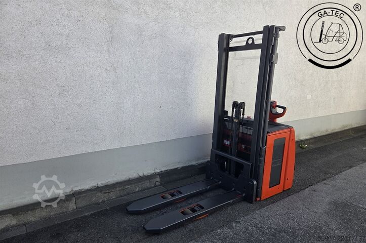 Rankinis keltuvas Linde L16i