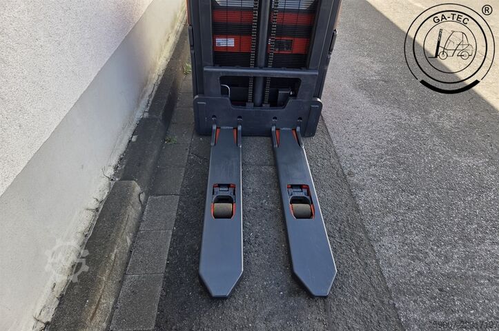 Rankinis keltuvas Linde L16i