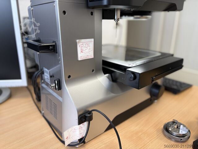 Merací systém Keyence IM-8030T