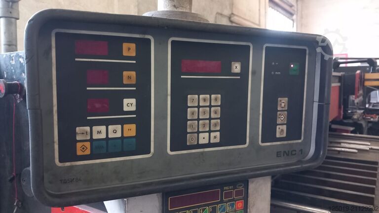 Hydraulické gilotínové nožnice SCHIAVI-AMADA GH540A