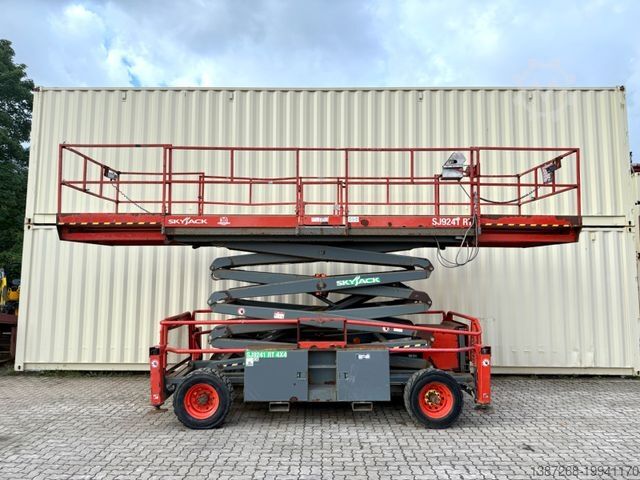 Arbeitsbühne Skyjack SJ9241 4x4 Diesel / 14.5 Meter / 2015 BJ