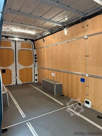 Furgoneta frigorífica VOLKSWAGEN T6.1 Winter Kühlkastenwagen 4 Motion Langversion