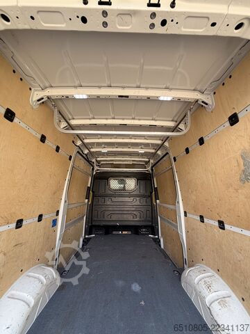 Furgão alto e longo VW Crafter 30