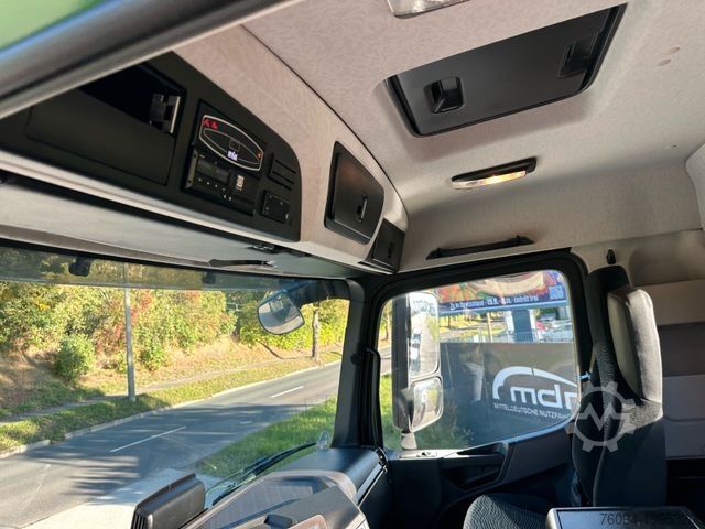 Konkslaaduriga veok MERCEDES-BENZ Arocs 4246 8x4 Abrollkipper Schub/Knickhaken AHK