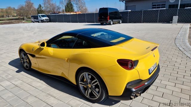 ون FERRARI Portofino
