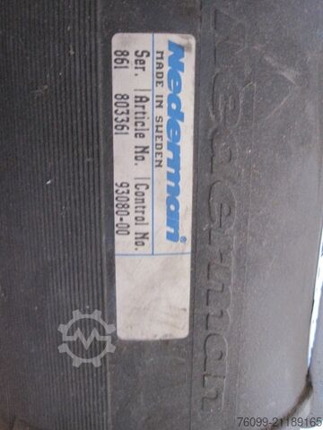 Nederman truck / car exhaust extraction system  