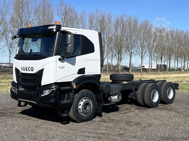 Alváz vezetőfülkével Iveco T-Way AT380T47H-4200 Chassis Cabin (5 units)